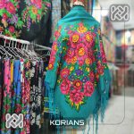 چارقد طرح گل درشت آبی فیروزه‌ای