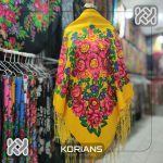 چارقد طرح گل درشت زرد