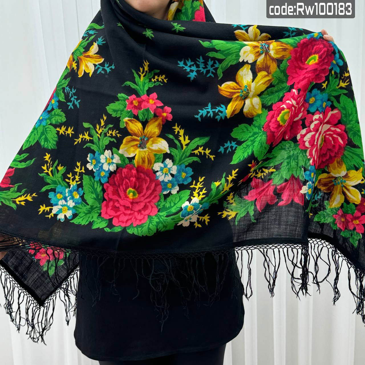 photo_51_2025-08-15_20-30-53 روسری ترکمنی پشمی اصیل کد R100183 - تصویر 1
