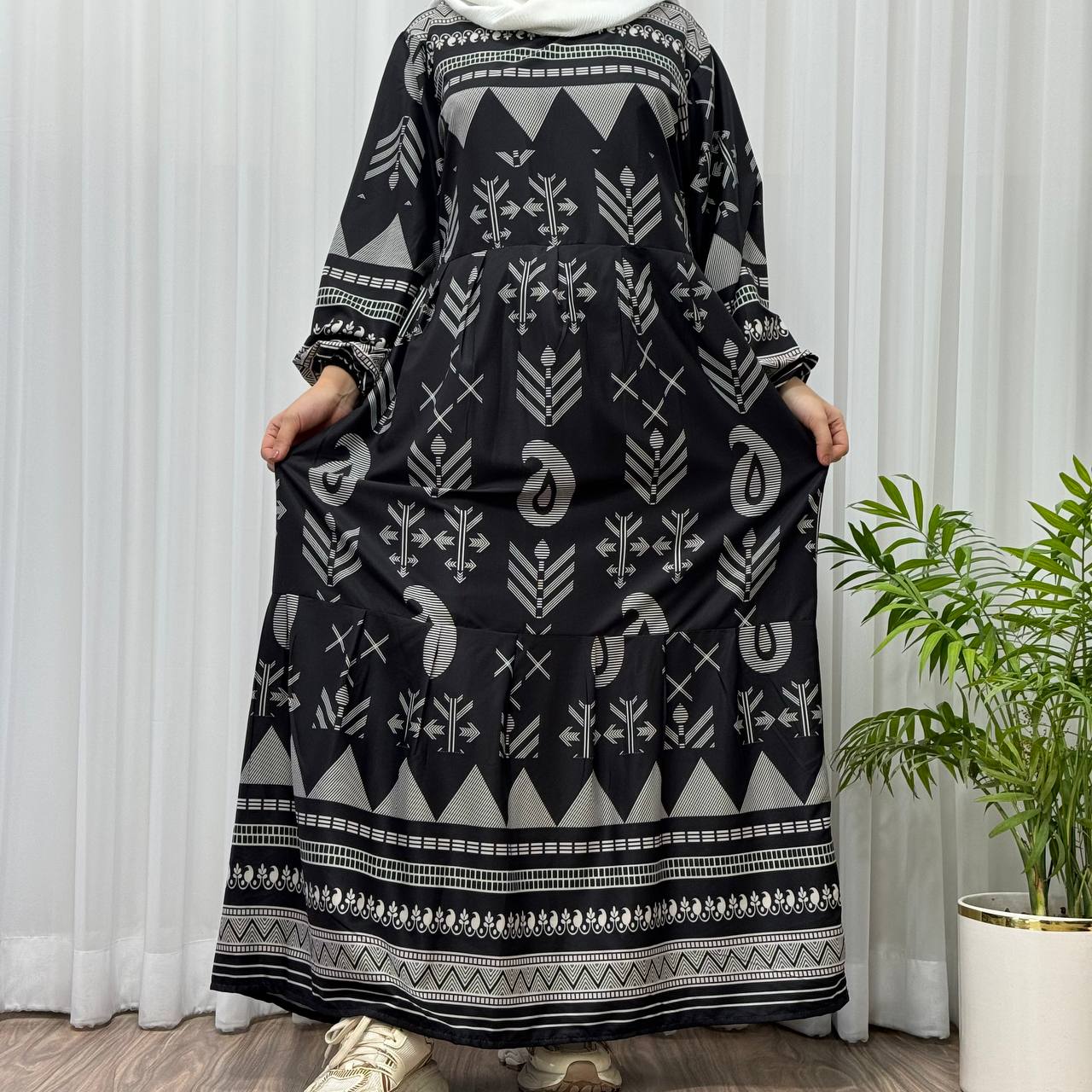photo_2025-05-29_19-11-04 پیراهن ساحلی زنانه بوگاتی مدل ترمه آسمانی - تصویر 1
