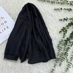 شال مشکی ساده مدل شنل کد 829