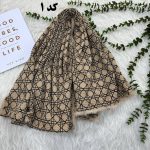 شال پاییزه پوم دار وارداتی کد 967