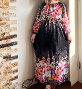 خرید لباس ساحلی گلدار بلند