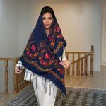 روسری نخی ترکمن مدل قاب گل - تصویر 3