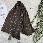 شال نخی قهوه‌ای کد 1728 - تصویر 2