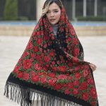 روسری ترکمنی اصل پشمی مشکی گل قرمز کد 2180