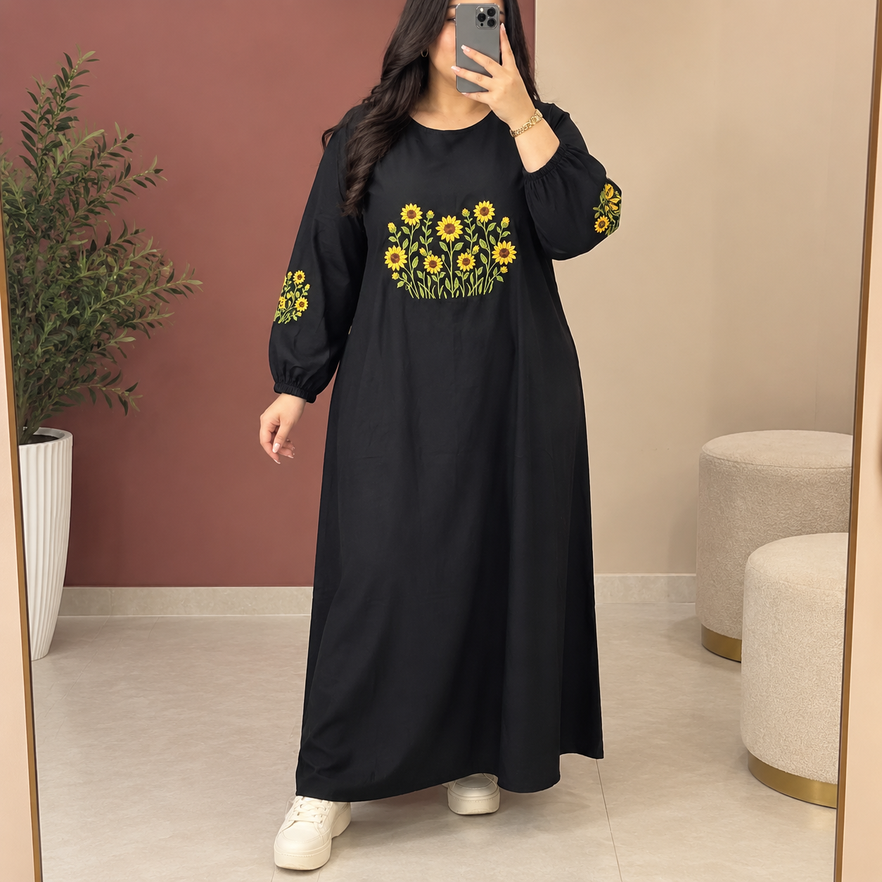 file_000000008eb88246b648ea492b9d4d42 پیراهن ساحلی زنانه بلند گلدوزی طرح آفتابگردان کد Z6006 - تصویر 1